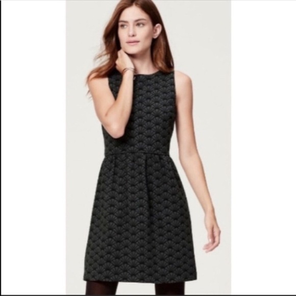 NWT LOFT Shell Print Knit Mini Dress - Picture 1 of 3